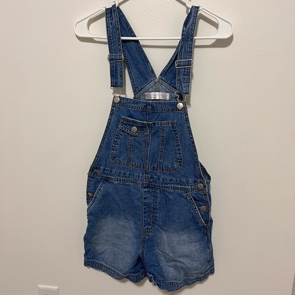 Short overalls
